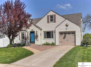 4820 William St, Omaha, NE 68106