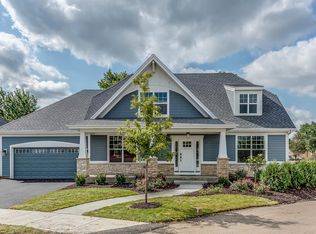 28W733 Mount St, Warrenville, IL 60555