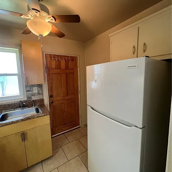 601 Monticello Dr — Photo 6