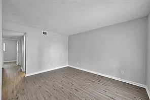 1 bed, 1.0 bath, 850 sqft, $985 — Photo 4