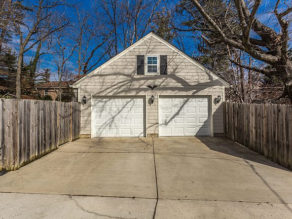 2nd image of 6052 Wooten Dr