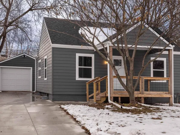 835 SW Frazier Ave, Topeka, KS 66606