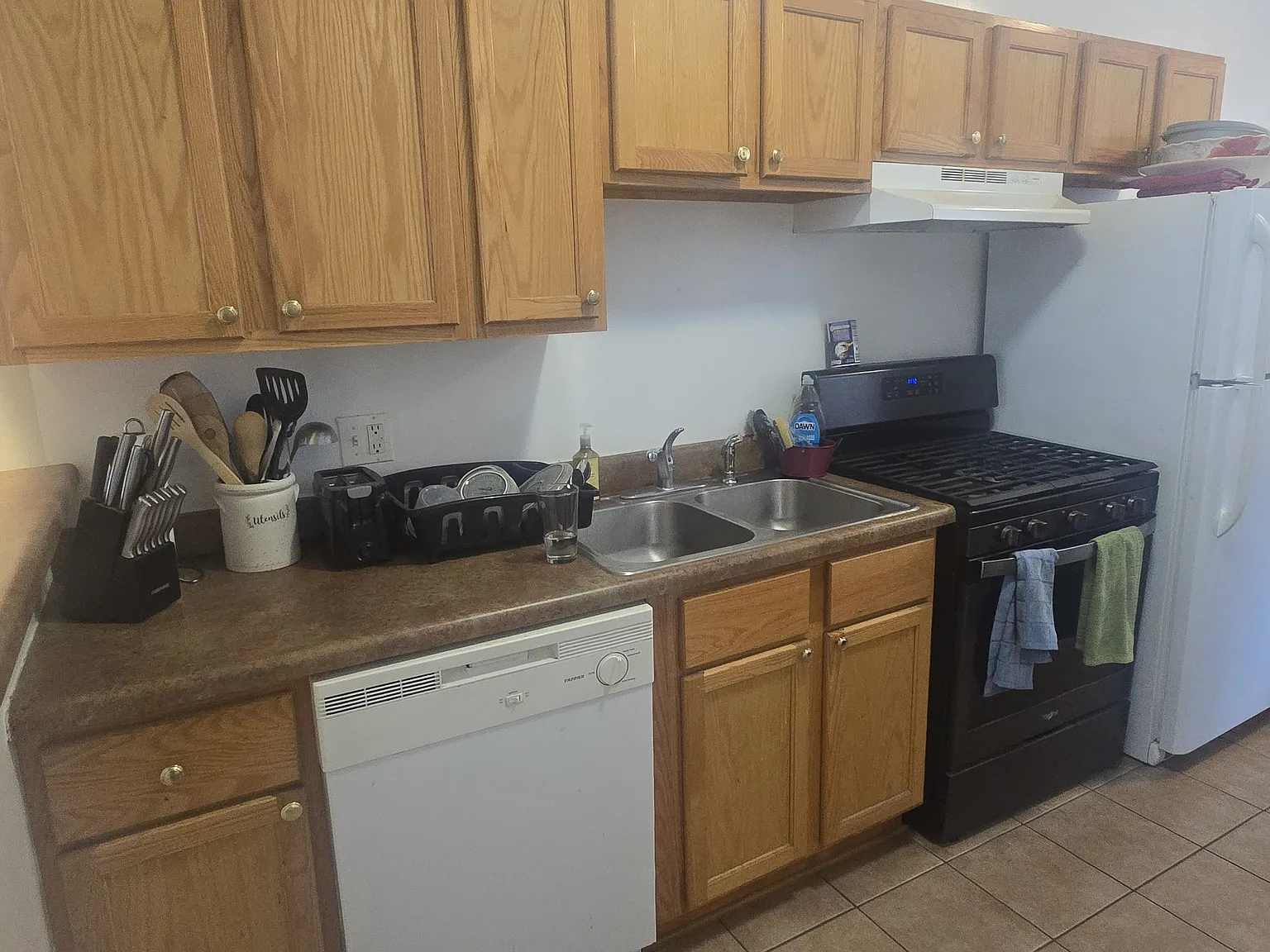 2 bed, 1100 sqft, $1,795 — Photo 4