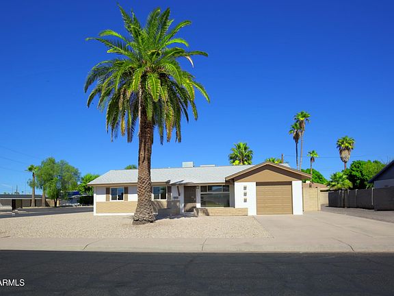 3rd image of 2624 W CHARTER OAK Road