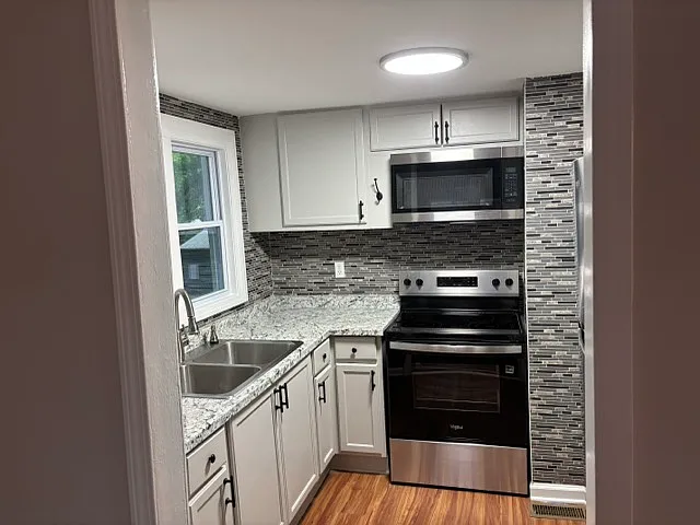 204 S Candler St — Photo 28