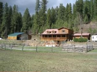 999 Meadow View Rd, St Maries, ID 83861