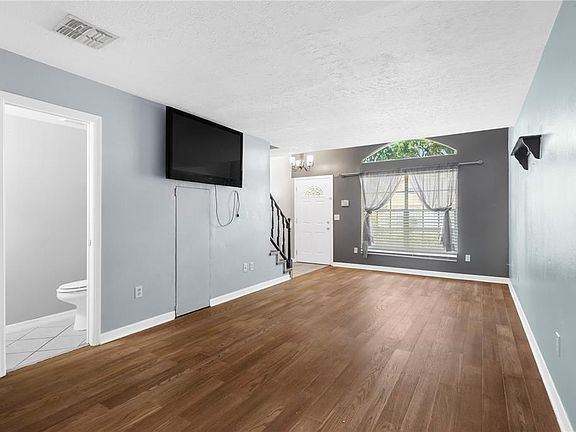 4th image of 609 SAINT HENRY DRIVE
