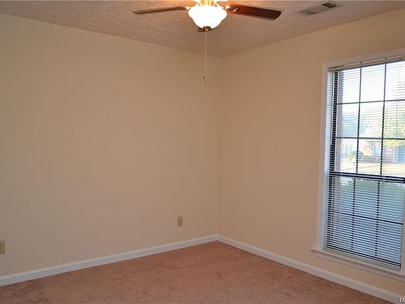 4th image of 7500 Copperfield Dr