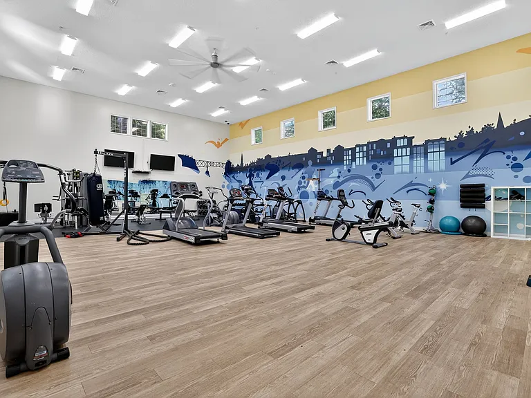Elevate your fitness journey at Vista Point Apartments! Our state-of-the-art gym features cutting-edge equipment and a vibrant atmosphere to keep you motivated. Don't miss out on a lifestyle that prioritizes wellnessschedule your tour today!