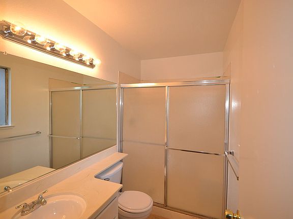 5th image of 134 Cedro Cir