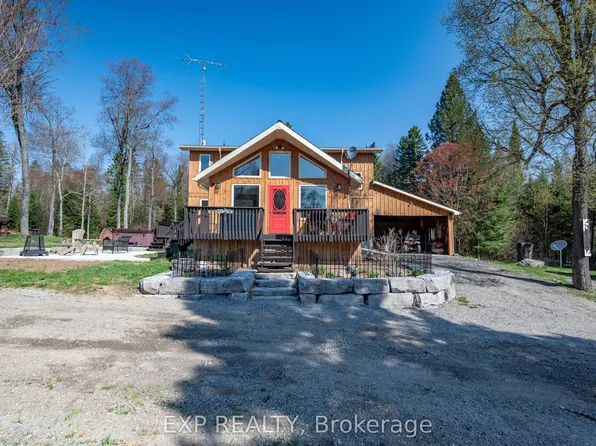5490 Loop Rd, Highlands East, ON K0L 2Y0