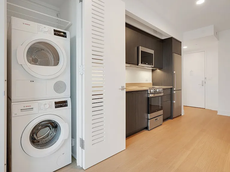 662 Pacific St #22K — Photo 5