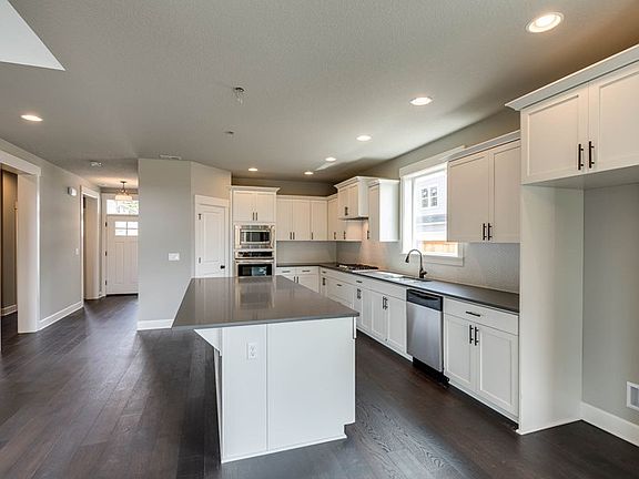 The Longbridge - Kitchen