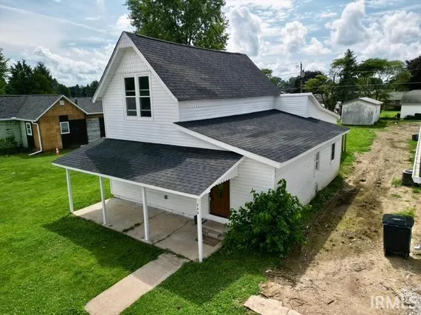 740 N 13th St, Elwood, IN 46036