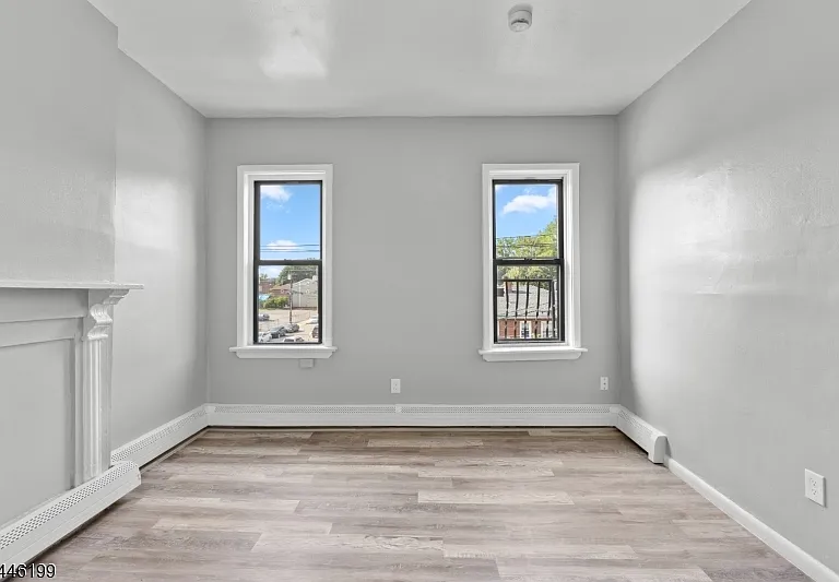 9 Monroe St #6 — Photo 2