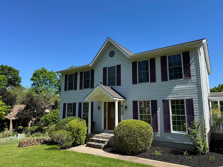 2335 Elderberry Ln — Photo 33