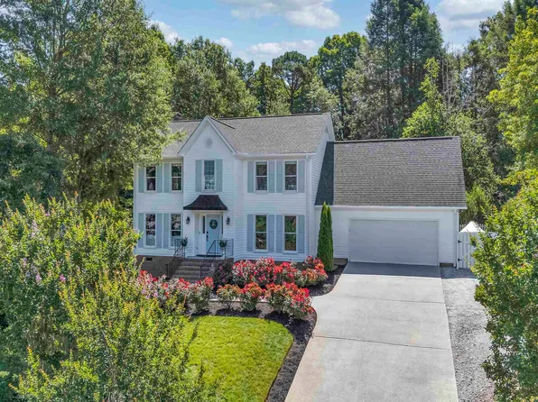 109 Golf View Ln, Greenville, SC 29609