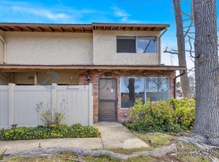 1385 Ramona Dr, Thousand Oaks, CA 91320