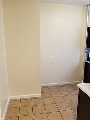 Rented by H L Dynasty Real Estate Corp | media 8