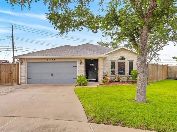 6034 Blue Water Dr, Corpus Christi, TX 78415