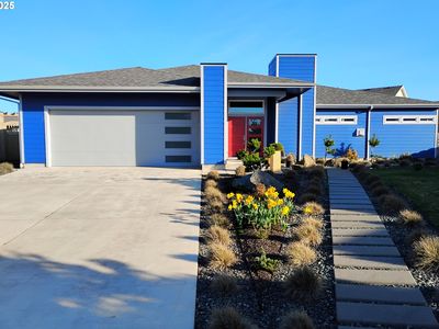 2638 Cedar Loop Dr, Bandon, OR, 97411