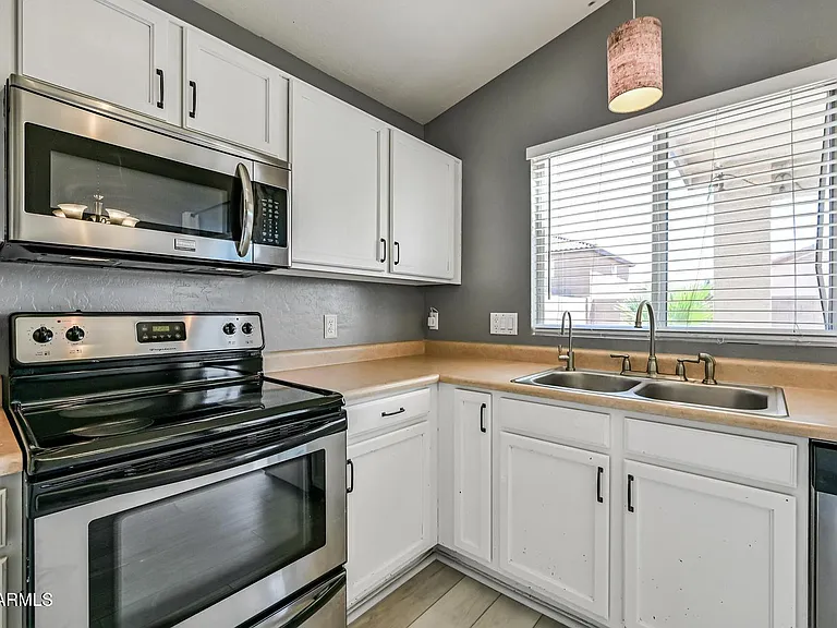 12021 W Columbine Dr — Photo 10