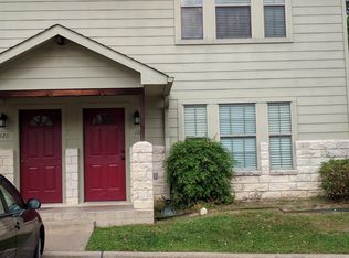 126 Yegua Cir, Huntsville, TX 77340