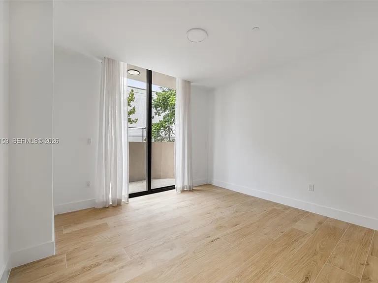 3034 Oak Ave #208 — Photo 73