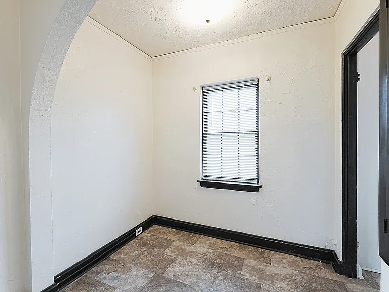 1403 E St #B3 — Photo 5