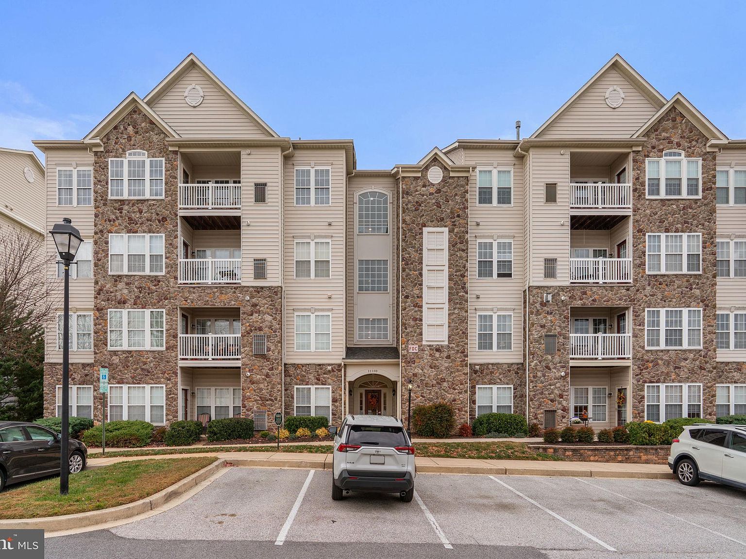 11100 Chambers Ct UNIT F