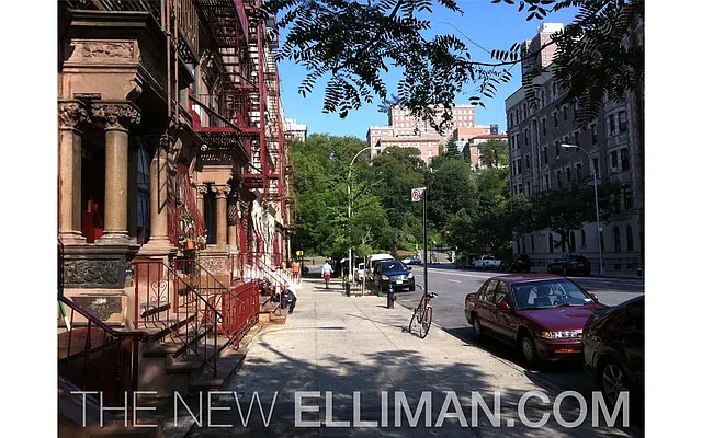 Rented by Douglas Elliman | media 24