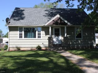 1062 Carlton Ave, Faribault, MN 55021