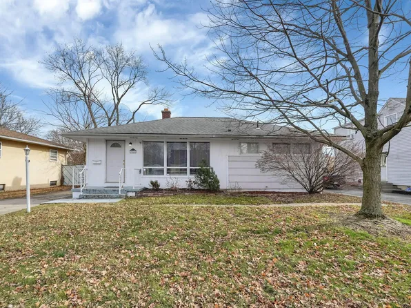 3426 Oaklawn St, Columbus, OH 43224