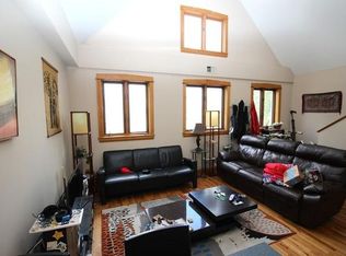 3729 S Parnell Ave #2F, Chicago, IL 60609