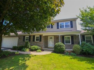 5150 Meadowview Dr, Macungie, PA 18062