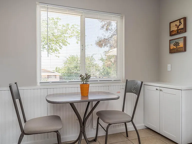 61537 Valley View Dr — Photo 10