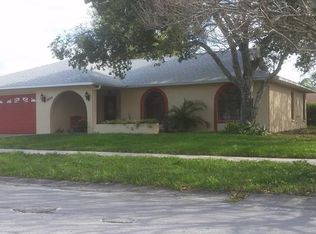 7800 Orchid Lake Rd, New Port Richey, FL 34653