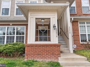 6083 Wicker Ln #153, Centreville, VA 20121