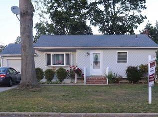 179 Front Ave, Brentwood, NY 11717