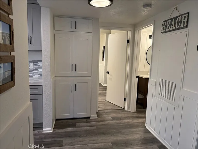 54 Corniche Dr #D — Photo 11