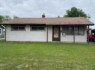 2302 Madonna Ave, Joliet, IL 60436