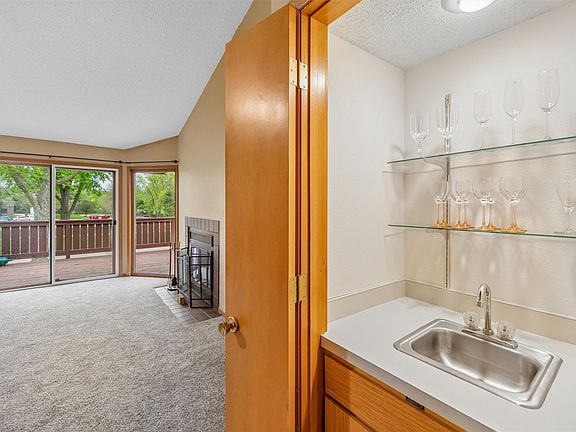 4th image of 5618 Linden Cir