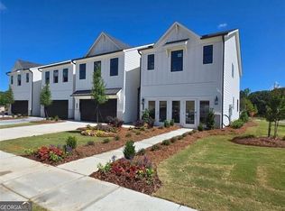 7489 Clover Ln #127, Flowery Branch, GA 30542