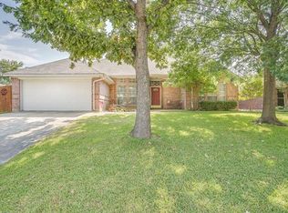 1116 Acorn Ln, Burleson, TX 76028