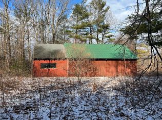 17 Shepard Rd, Sturbridge, MA 01566