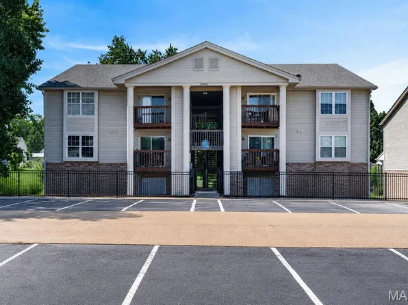 2542 Creve Coeur Mill Rd APT 1, Maryland Heights, MO 63043