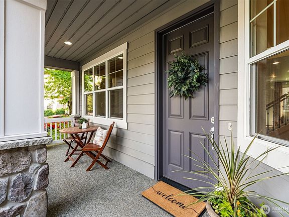 3rd image of 35903 SE Kennedy Court