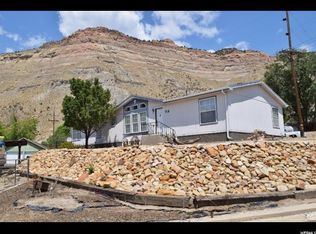 71 B St, Helper, UT 84526