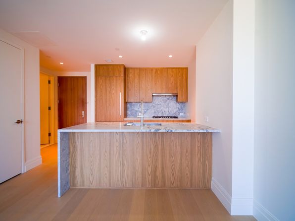 30-55 Vernon Blvd #6K