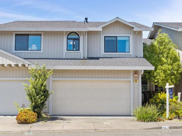 9 Pinewood Lane, Novato, CA 94947